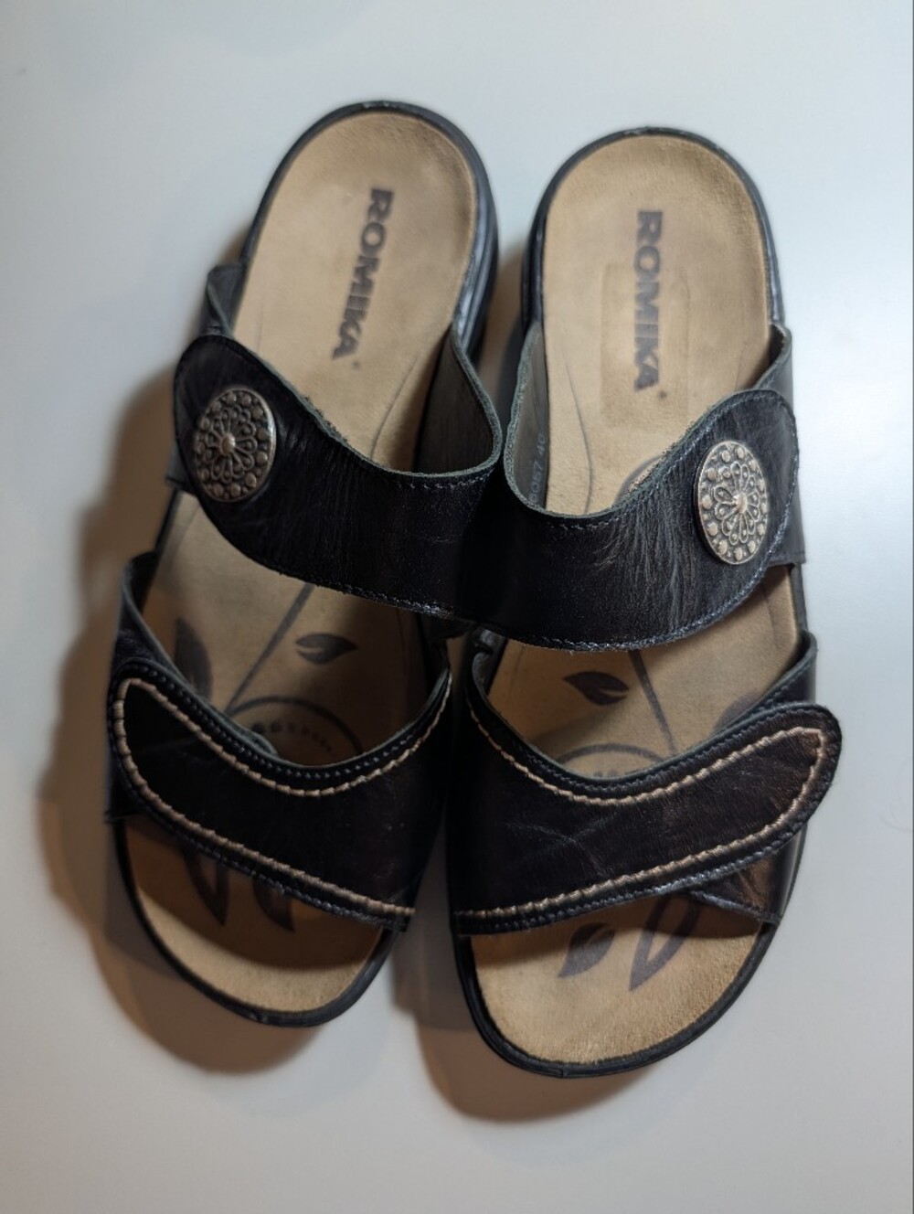 Romika Black Leather Double-Strap Slide Sandals with Decorative Medallions 9.5